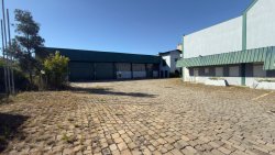 Complexo Industrial de Pavilhões no bairro Canudos