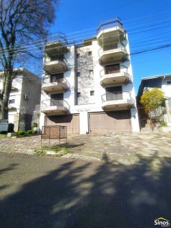 Cobertura duplex com 03 dormitórios no bairro Jardim Mauá