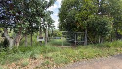 Área de terras com 2.970m² na zona central de Lomba Grande