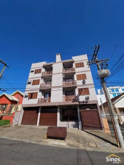 Apartamento com 02 dormitórios no Bairro Vila Nova