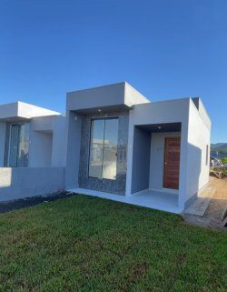 04 casas novas com 02 dormitórios no bairro Ideal