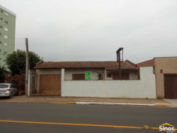 Terreno com casa no bairro Canudos 