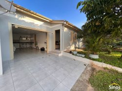 Casa com 02 dormitórios no bairro Canudos