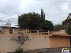 Sobrado com 03 dormitórios no bairro Hamburgo Velho