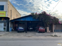 Terreno com casa no bairro Feitoria 