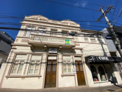 Casa histórica comercial para locação no Centro