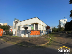 Prédio comercial com 973m² para locação no bairro Vila Rosa
