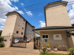 Apartamento com 02 dormitórios no Condomínio Estação Brasil
