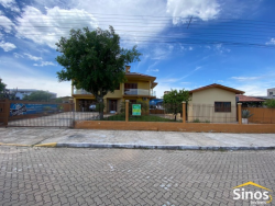 Casa com 04 suítes no bairro Campo Vicente 