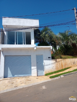 Belo sobrado com dois dormitórios 