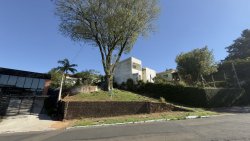 Terreno com 353m² no bairro Hamburgo Velho 