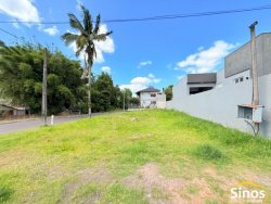 Terreno de esquina com 501,15m² no bairro Guarani