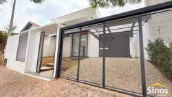 Casa com 02 dormitórios e suíte no Bairro Ideal