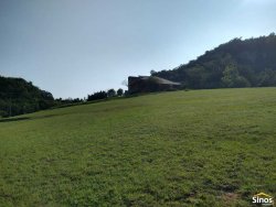 Sítio com 1.000,00m² no Condomínio Country Village