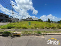 Terreno de esquina com 379m² no Loteamento Chácara Hamburguesa 