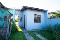 Casa com 02 dormitorios no Bairro Campina