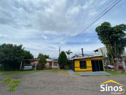 Terreno com construção no bairro Rondônia