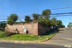 Terreno de 436,26m² com casa no bairro Rondônia 