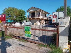 Sobrado com 02 dormitórios no bairro Santo Afonso