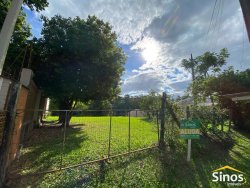 Terreno de esquina com 429m² para locação no bairro Lomba Grande