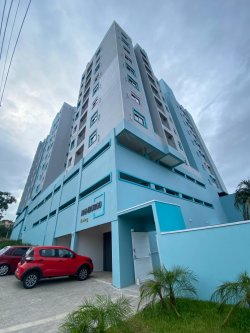 Apartamento com 02 dormitórios no Residencial Hamburgo Living