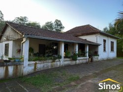 Sítio de 9.000,00 m², na área central de Lomba Grande