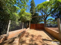 Terreno com 1571,20m² no centro de Lomba Grande