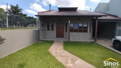 Casa com 02 dormitórios no bairro Santo Afonso