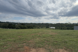 Terreno com 250,00m² no Condomínio Moradas da Lomba