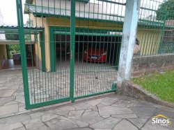 Casa de alvenaria com 03 dormitórios no bairro Rondônia 