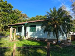 Chácara com 2,8 hectares na área central da Lomba Grande