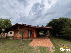 Sítio com 2.250m² no bairro Lomba Grande 