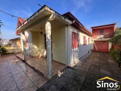 Casa com 02 dormitórios no bairro Boa Vista