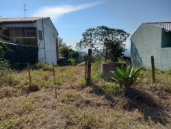 Terreno de 360,00 m² na Campestre