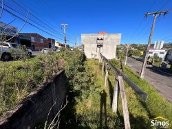 Terreno com 350m² no bairro Rondônia 