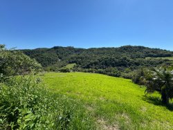 Área de terras com 2,00 hectares no bairro Lomba Grande
