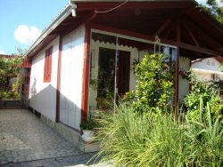 Casa com dois dormitorios na Feitoria