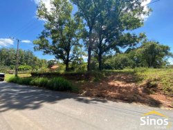 Terreno plano em Lomba Grande 
