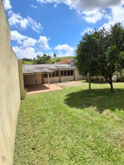 Casa com 02 dormitórios no bairro Boa Saúde