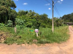 Terreno no Passo dos Corvos em Lomba Grande