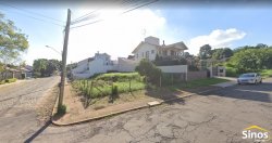 Terreno de esquina com 392m² no bairro Morro do Espelho