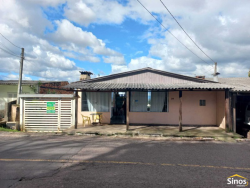 Terreno com casa no bairro Rondônia 