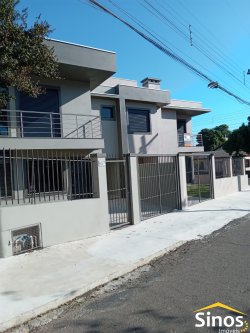 Casa com 03 dormitórios no bairro Boa Vista 