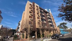 Apartamento com 02 dormitórios, sendo 01 suíte no Edifício Solar da Visconde