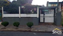 Terreno com 02 Imóveis na Scharlau