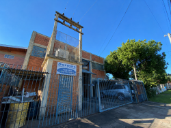 Pavilhão Industrial com 360m² na Feitoria