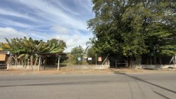 Terreno comercial de 855m² no bairro Canudos