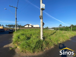 Terreno de esquina com 379m² na Chácara Hamburguesa