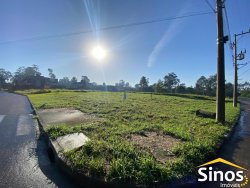 Terreno de esquina com 365m² na Chácara Hamburguesa