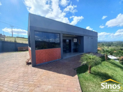 Sítio com 2.500m²  no bairro Lomba Grande